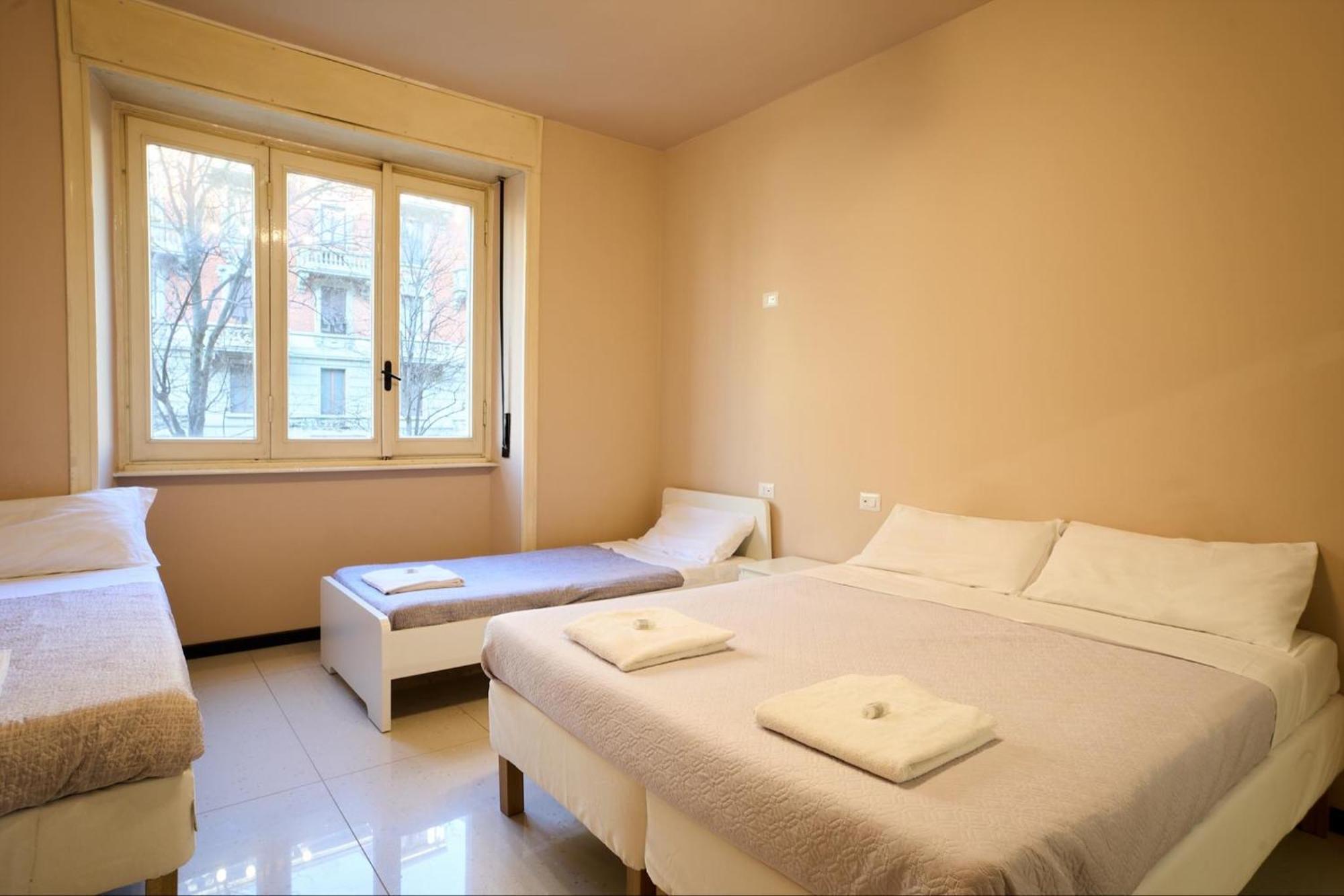 Giramondo Apartment Centrale Milaan Buitenkant foto